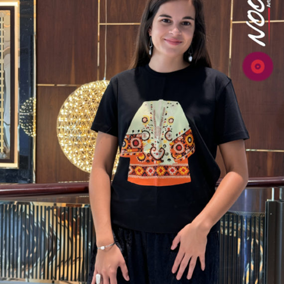 T-shirt With Traditional Tajik Print